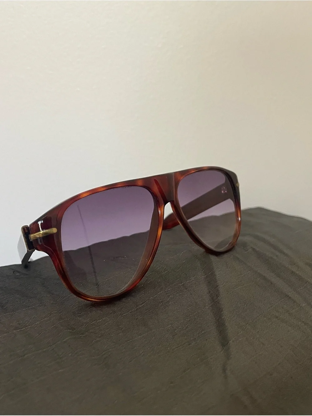Vintage Valentino Tortoise Shell Aviator Sunglasses with Purple Gradient Lenses